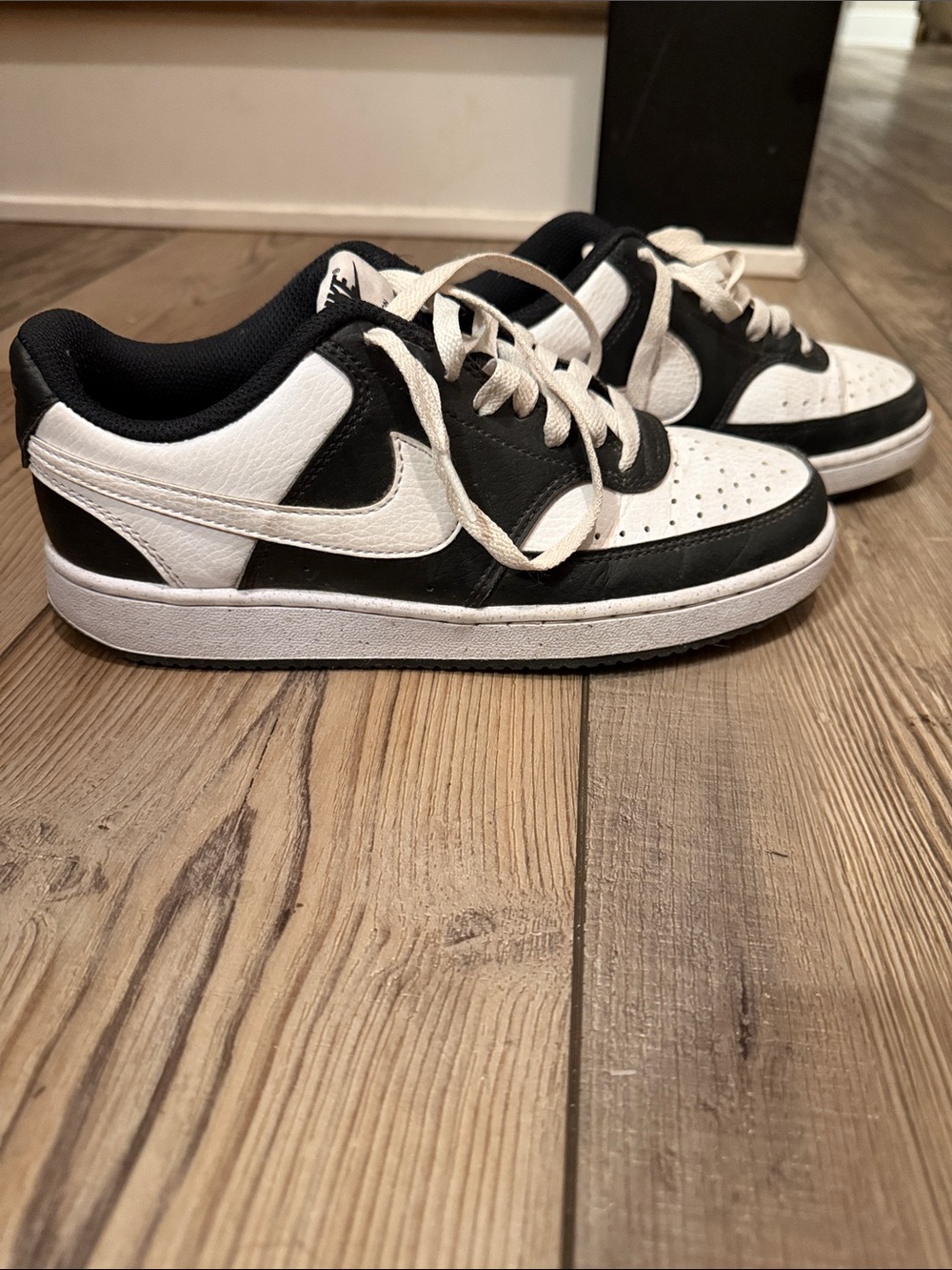 Nike Womens Court Vision Black and White Low-Top Sneakers - Picture 5 of 8